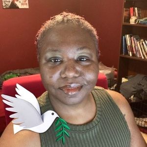 Meet your Posher, Shelia